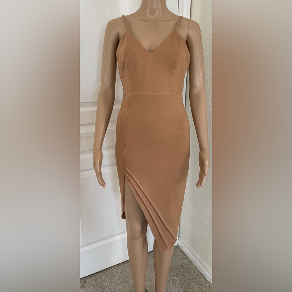 New no tag Revolve Camel tan asymmetrical midi bodycon dress About Us XS Slit